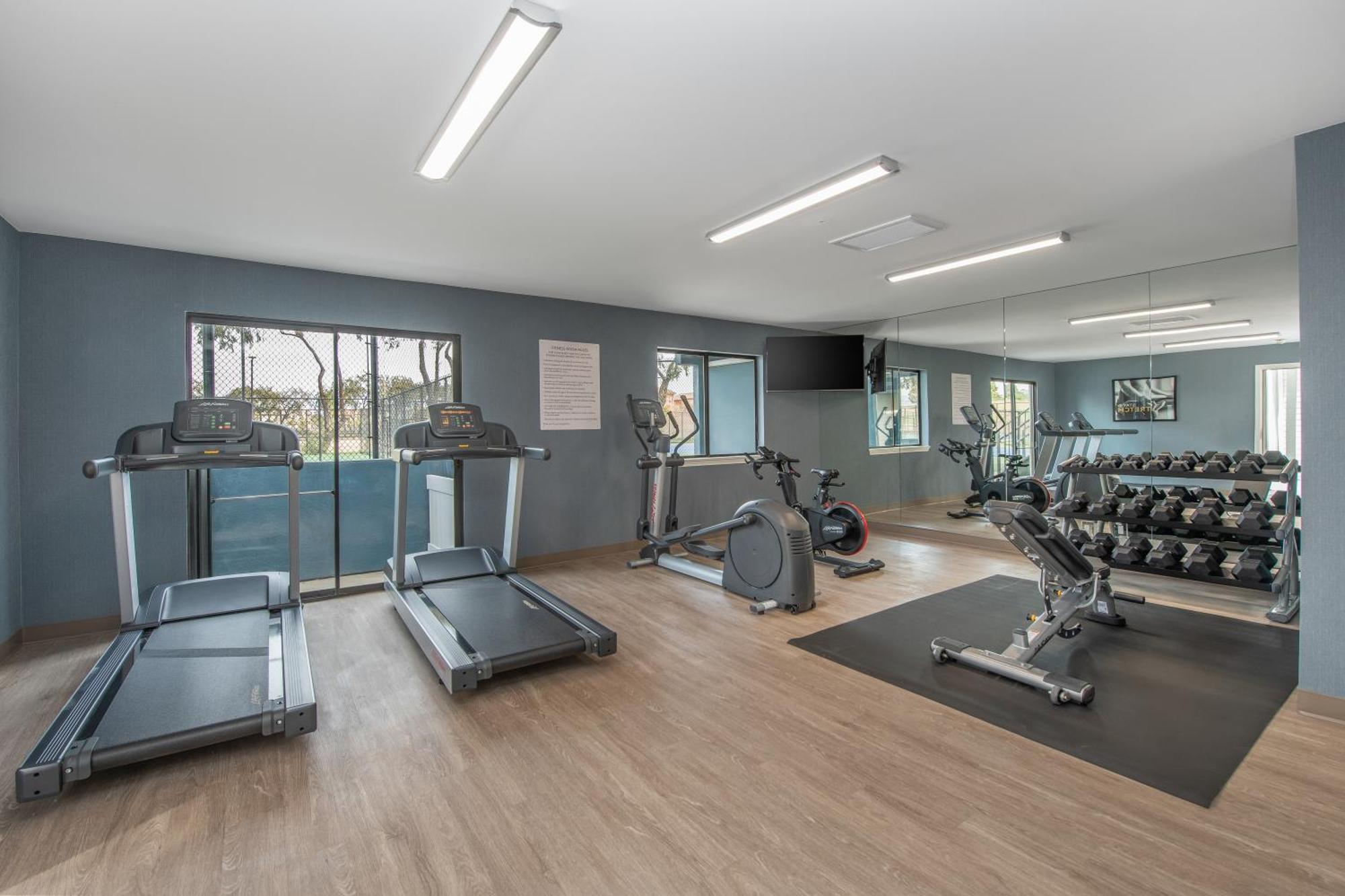 Staybridge Suites Oxnard - River Ridge By Ihg Dış mekan fotoğraf