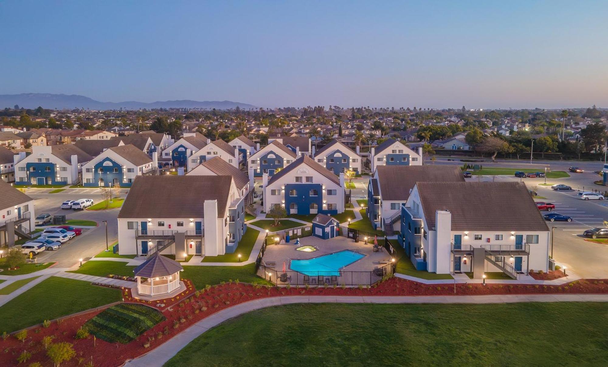 Staybridge Suites Oxnard - River Ridge By Ihg Dış mekan fotoğraf